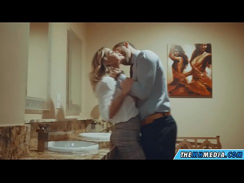 ❤️ когда грудастая блондинка соблазняет тебя в общественном туалете ❤ Видео ебли на osagoassist.ru ❌❤